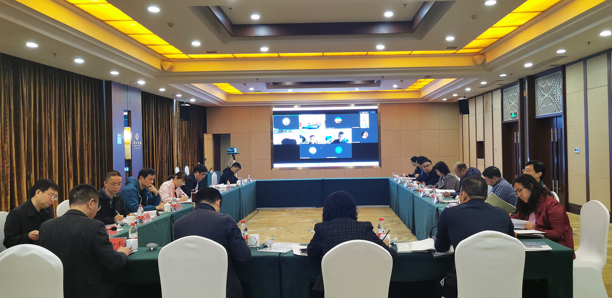 我司作为第二主编的中国工程建设标准化协会标准《房屋安全鉴定质量管理标准》编制组第二次工作会议在常德顺利召开