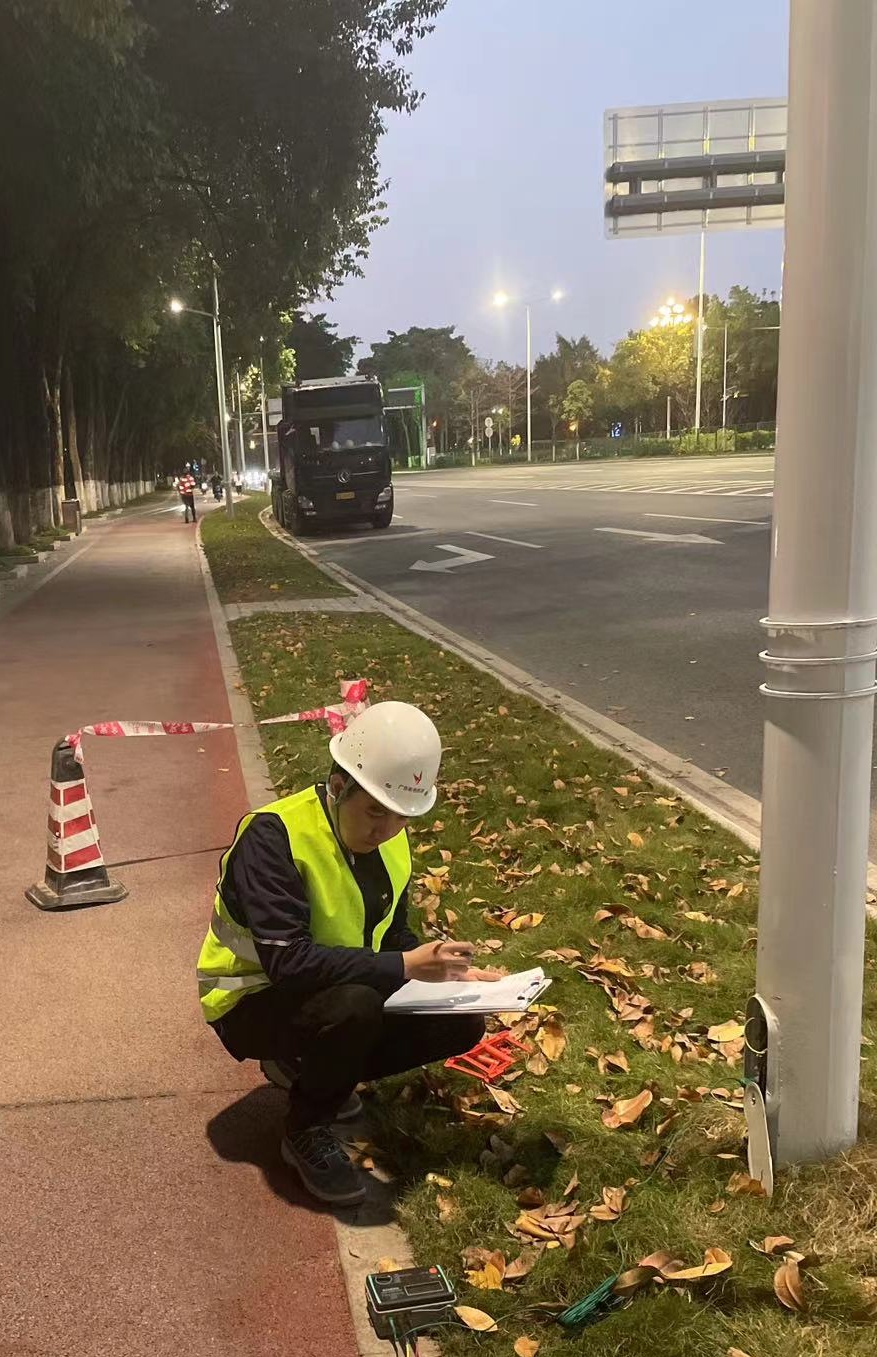 防雷接地电阻检测(3)_副本.jpg 防雷接地电阻检测(3)_副本.jpg